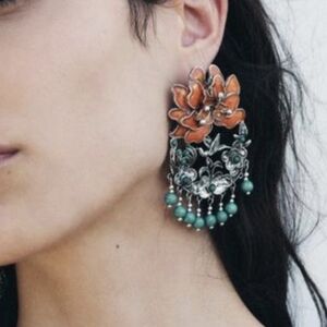 ZARA SILVER BEADED FLOWER EARRINGS Floral Gypsy Dangle Drop Metal NWT